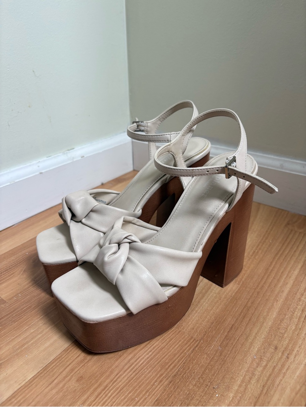 Knotted Cream Platform Block Heel Sandals with Brown Sole
